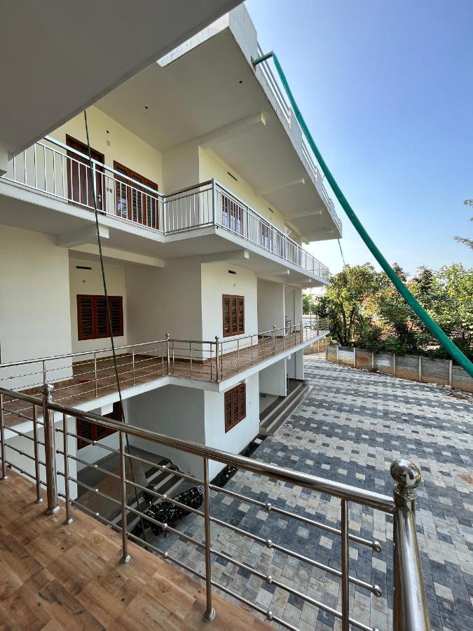 Wayanad Biriyomz Residency, Kalpatta, Low Cost Rooms And Deluxe Apartment Exterior foto
